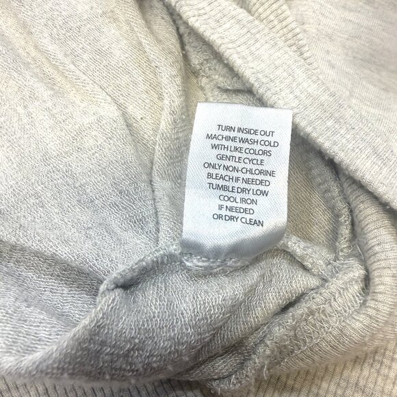 Cozy Workshop Republic Grey Star Print Sweatshirt | Soft Pullover | Plus Size 1X - Picture 6 of 7